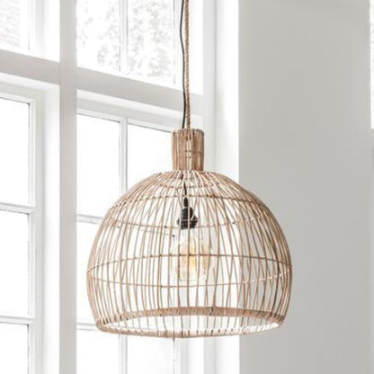 Las Salinas Large hanglamp van MUST Living, close-up van het gevlochten pitriet oppervlak