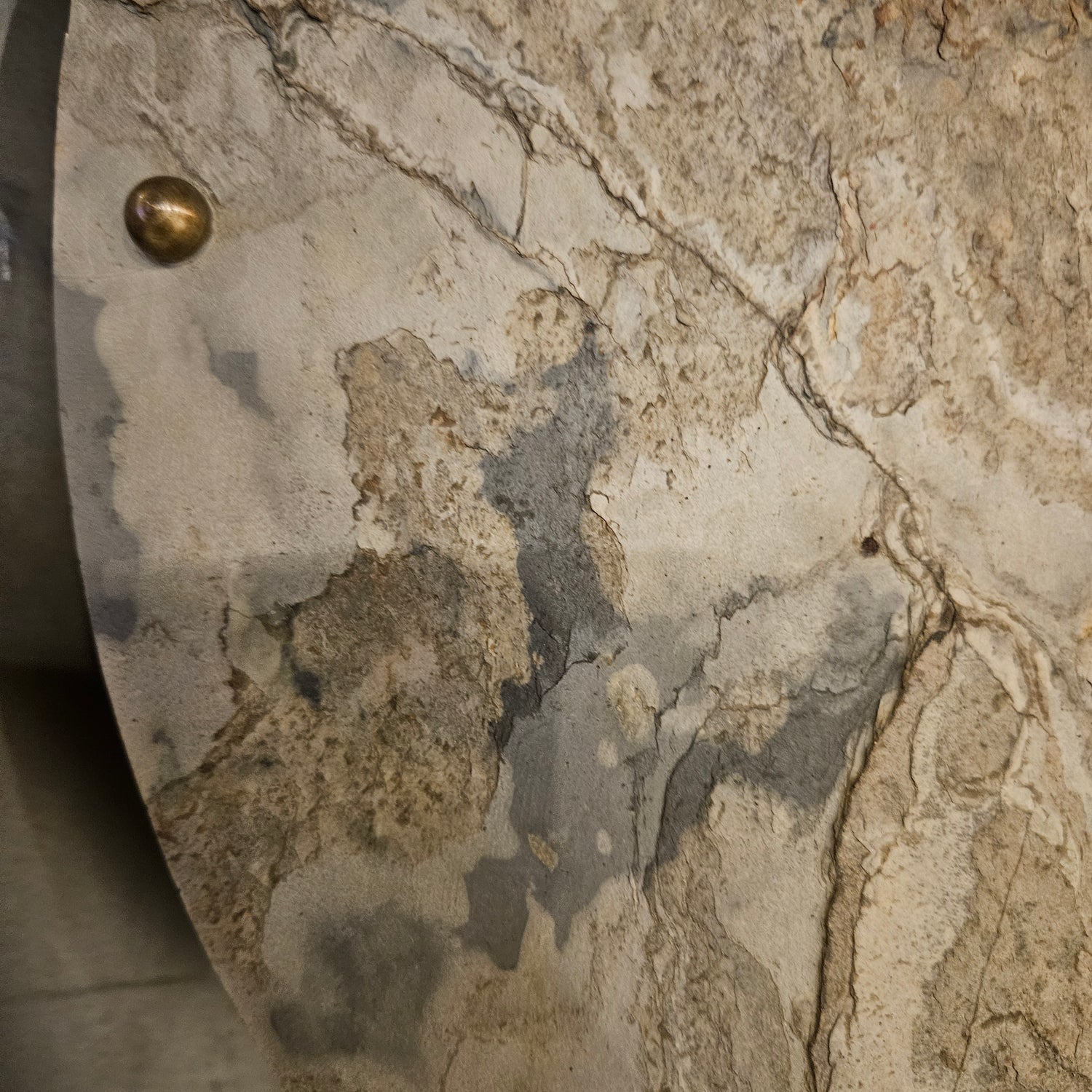 Hen Natural stone veneer wall lamp large PTMD - Wandlamp - PTMD - livinglovely.nl