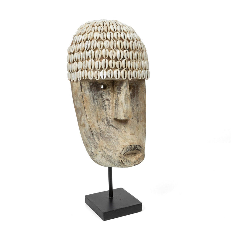 Het Cowrie Masker on Stand - Medium , Ornament , Bazar Bizar , livinglovely.nl