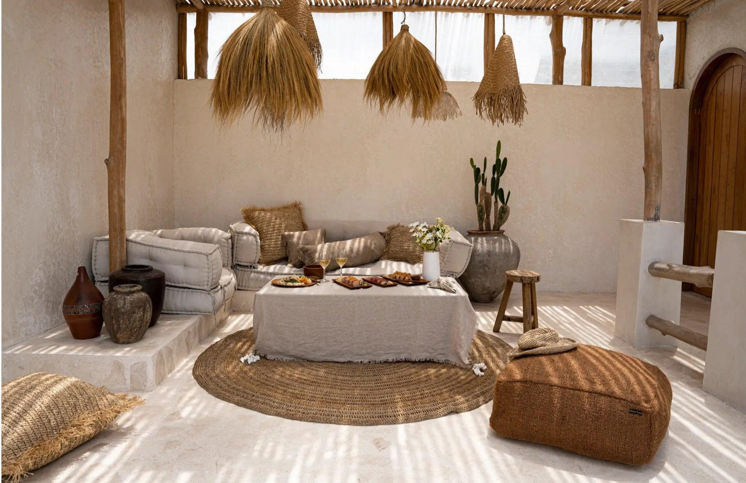 Het Linnen Tafelkleed - Beige - 180x300 - Tafelkleed - Bazar Bizar - livinglovely.nl