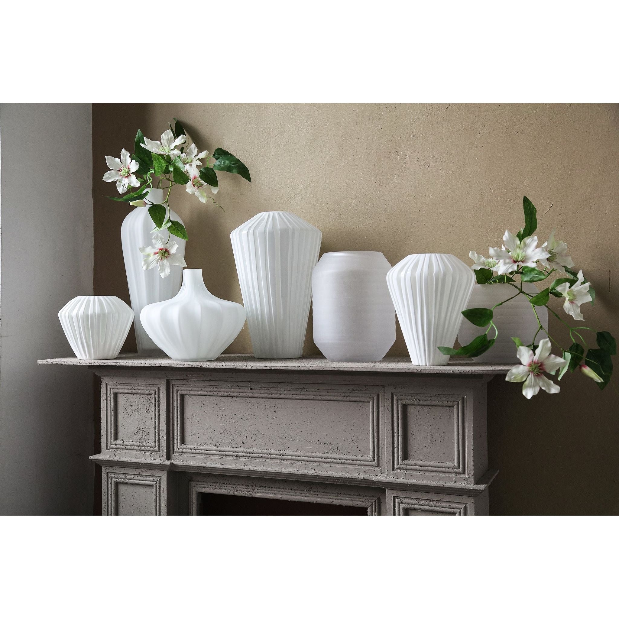Ireka White Handcut Solid Glass Vase Angular Round Large PTMD