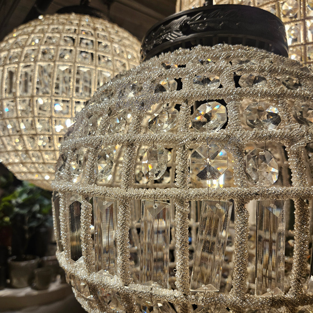 Jaris Crystal Hanging Ball Chandelier Lamp S 35x35x51cm PTMD - Hanglamp - PTMD - livinglovely.nl