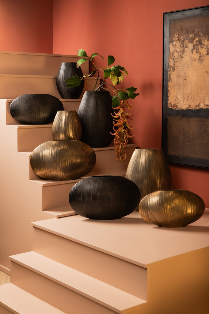 Jowad Graphite alu sheet pot ribbed low oval S - - PTMD - livinglovely.nl