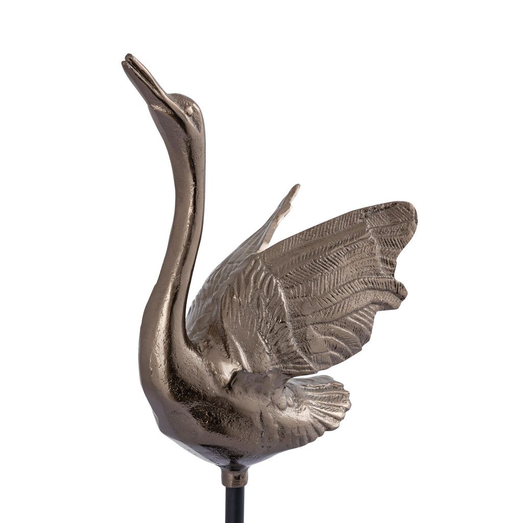 Joycee Brass casted alu swan statue open wings PTMD - Beeld - PTMD - livinglovely.nl