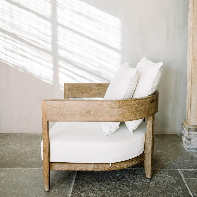 Juul Stoel Wit Leeff by Netty - Fauteuil - LEEFF - livinglovely.nl