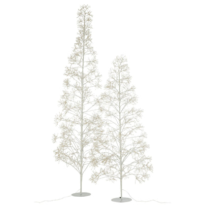 Kerstboom 3000 Led Metaal Wit Large H240cm van J-Line, witte kerstboom van metaal, geplaatst in een sfeervol interieur