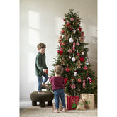 Kerstboom+Led Lichtjes Extra Plastiek Groen H225cm van J-Line, vanuit een andere hoek gefotografeerd