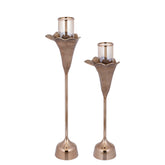 Kourtney Bronze Casted Alu Stormlight Flower L van PTMD, detail van de gegoten aluminium bloemvorm