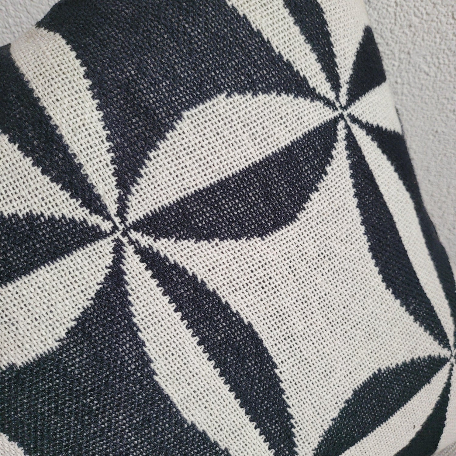 Kussen Ken - Kussen - Living Lovely - livinglovely.nl