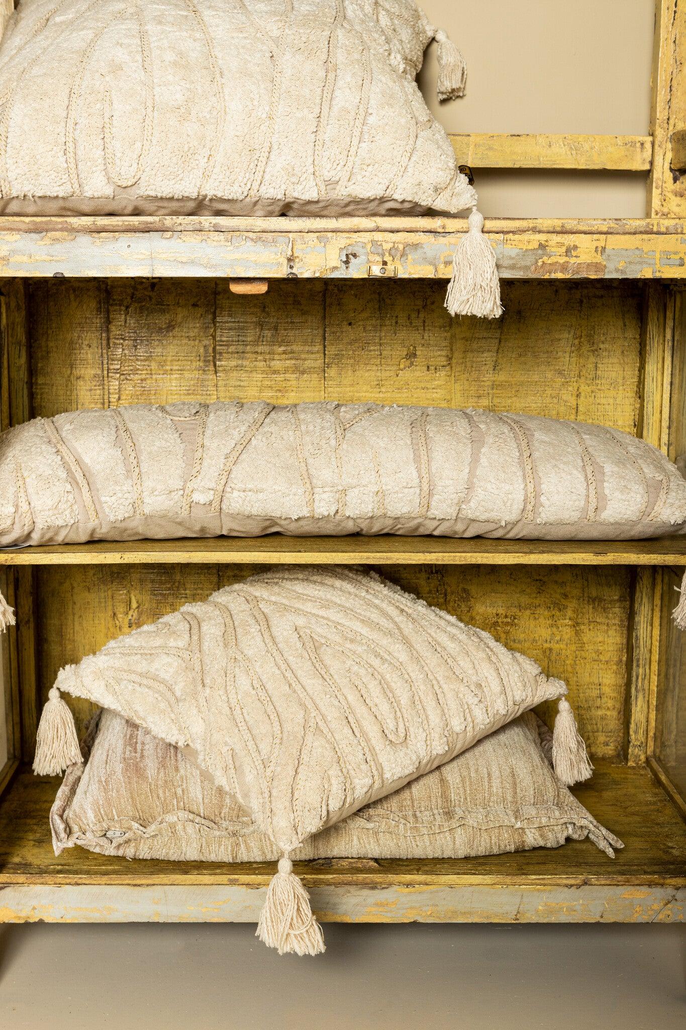 Kussen Zalie Naturel Cotton Zebra Corner Fringes PTMD - Kussen - PTMD - livinglovely.nl