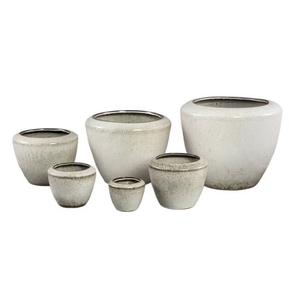 Kyleigh Beige Round Ceramic Pot Smooth Low M 29.5xH24cm PTMD - Pot - PTMD - livinglovely.nl