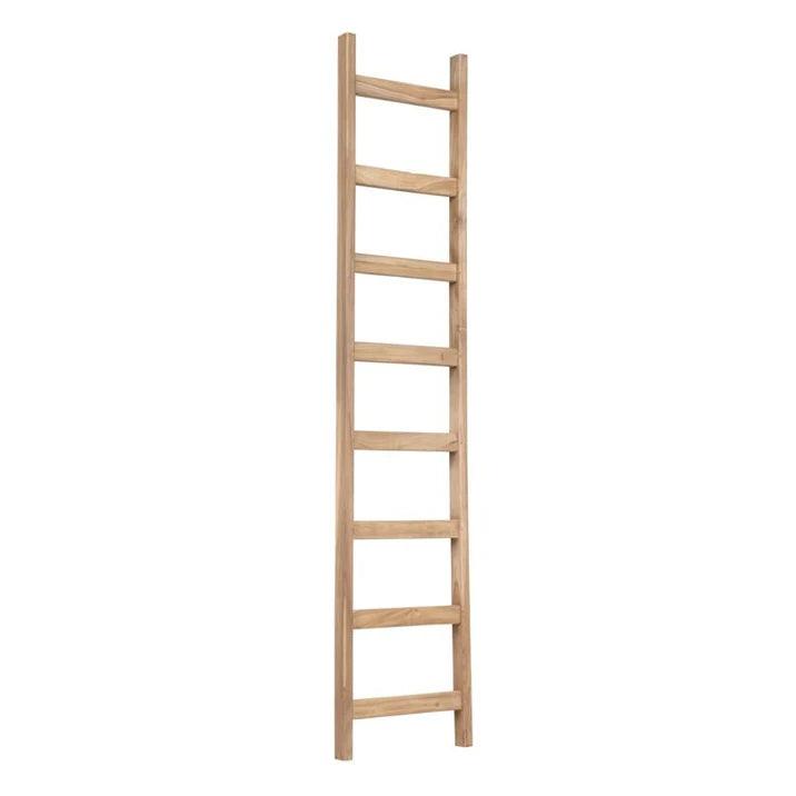 Ladder Steps van MUST Living schuin van voren, met de sporten en natuurlijke scheuren in beeld