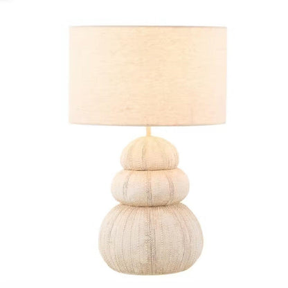 Lamp Zee-Egel Poly Beige - Tafellamp - J-Line - livinglovely.nl