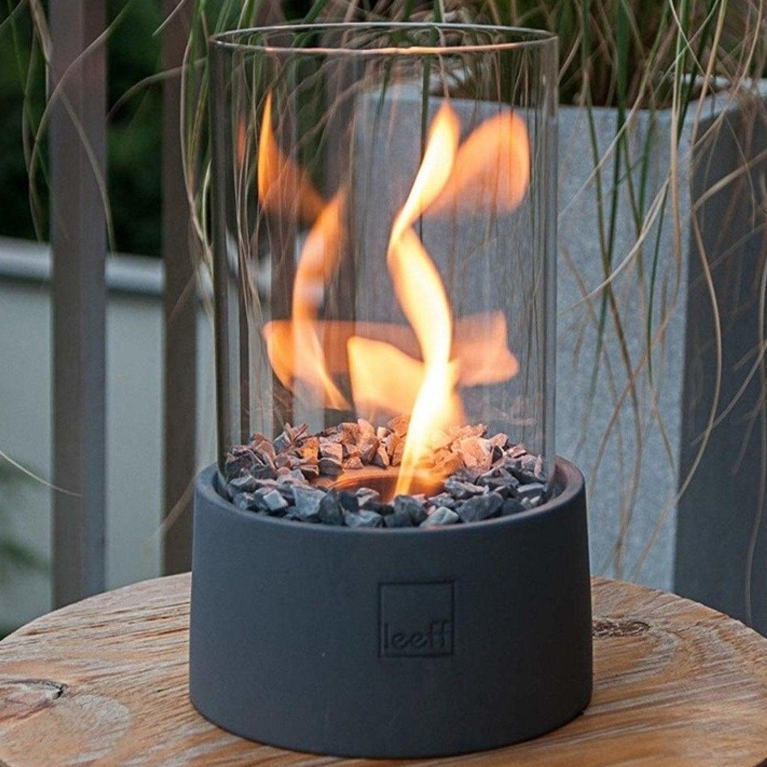 Leeff Stonefire Grijs - Buitenhaard - LEEFF - livinglovely.nl