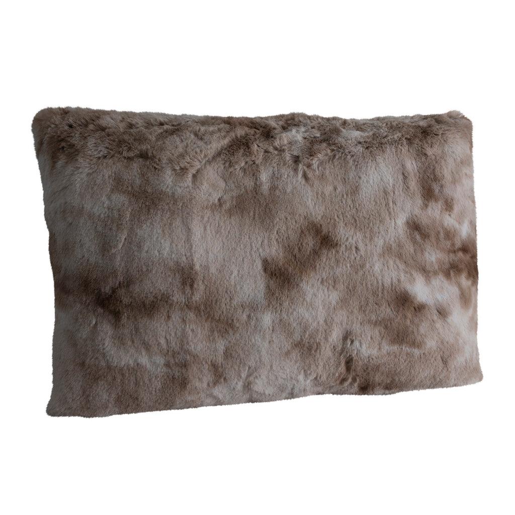 Linde Beige faux fur cushion rectangle PTMD - Kussen - PTMD - livinglovely.nl
