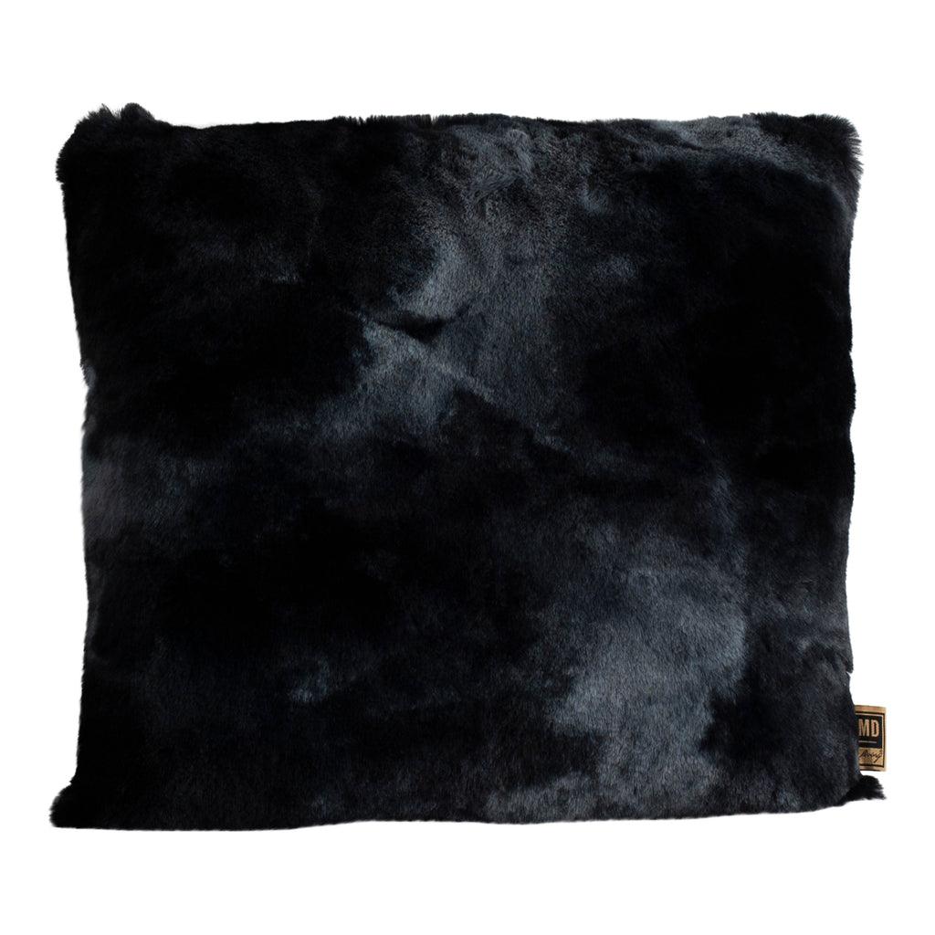 Linde Black faux fur cushion square S PTMD - Kussen - PTMD - livinglovely.nl