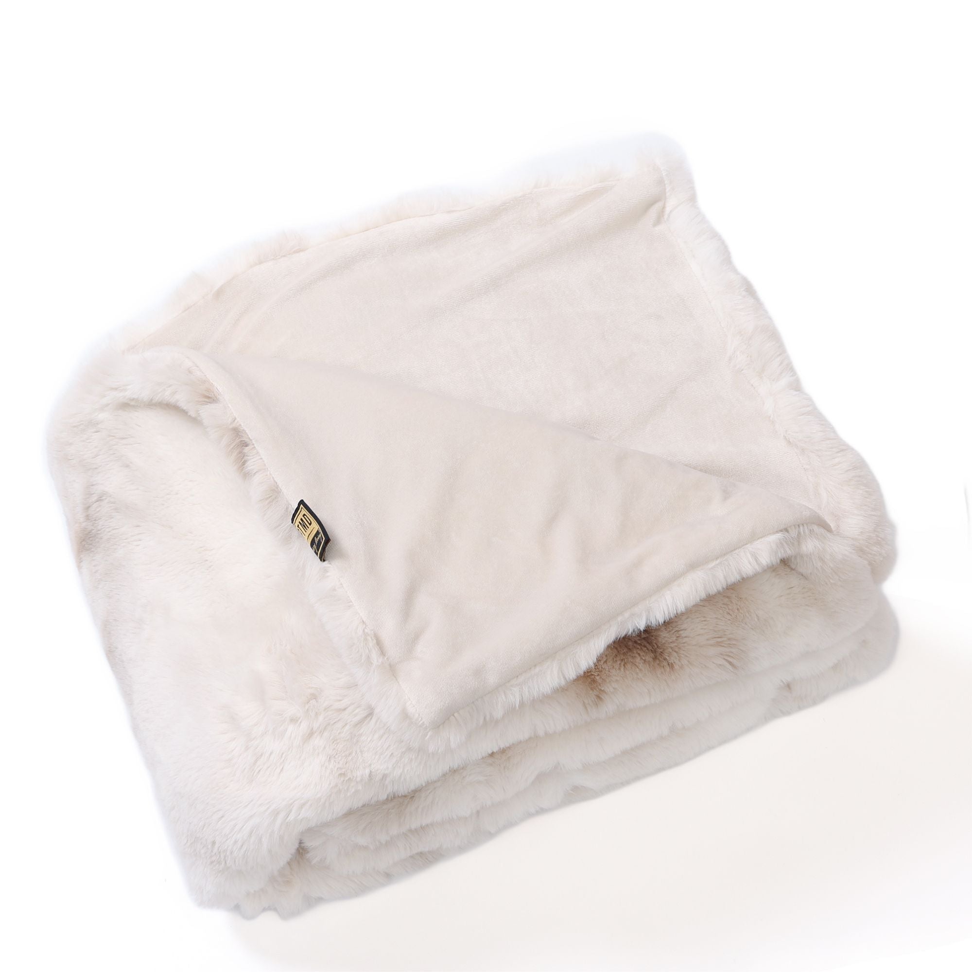 Linde Offwhite Faux Fur Bedspread Giftbox 220x240 PTMD - Poef - PTMD - livinglovely.nl
