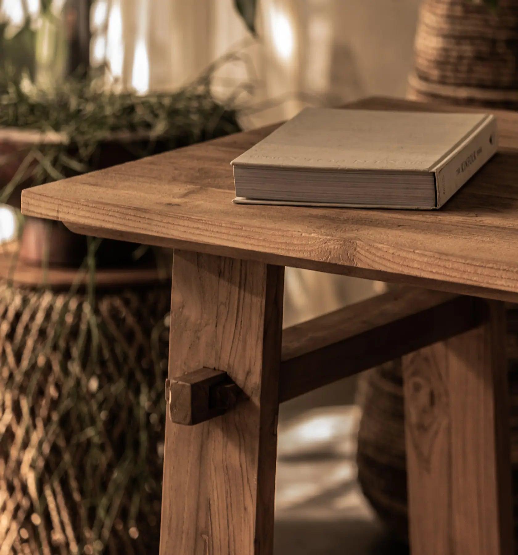 livinglovely.nl - Artisan Bureau Teakhout 120x60x78cm dBodhi - Bureau - dBodhi - livinglovely.nl