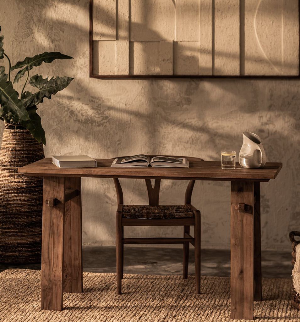 livinglovely.nl - Artisan Bureau Teakhout 140x60x78cm dBodhi - Bureau - dBodhi - livinglovely.nl