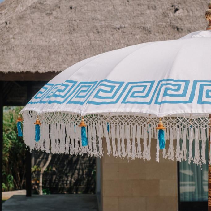 livinglovely.nl - Bali Parasol – Mykonos – Wit - 250cm - Parasol - Todo Bien - livinglovely.nl