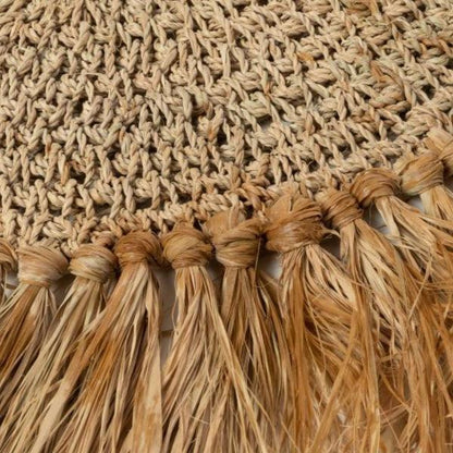 livinglovely.nl - De Gehaakte Raffia Placemat - Naturel - Placemat - Bazar Bizar - livinglovely.nl