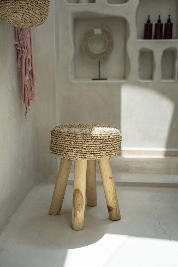 livinglovely.nl - De Raffia Kruk - Naturel - Kruk - Bazar Bizar - livinglovely.nl