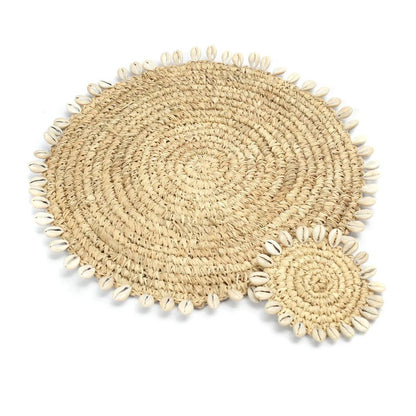 livinglovely.nl - De Raffia Shell Placemat - Naturel - Placemat - Bazar Bizar - livinglovely.nl