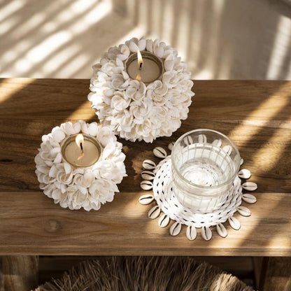 livinglovely.nl - De Seagrass Shell Onderzetter - Wit - Onderzetter - Bazar Bizar - livinglovely.nl