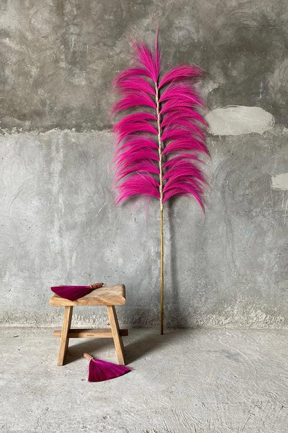 livinglovely.nl - De Sweeping Handveger - Roze - Bezem - Bazar Bizar - livinglovely.nl