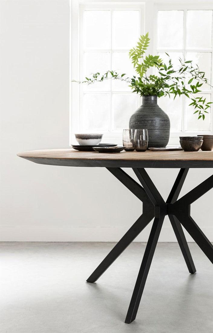 livinglovely.nl - DTP Home Eettafel Metropole dia 160cm - Eetkamertafel - DTP Home - livinglovely.nl