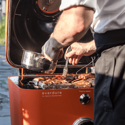 livinglovely.nl - Everdure 4K Houtskool Barbecue Oranje - BBQ - Everdure - livinglovely.nl