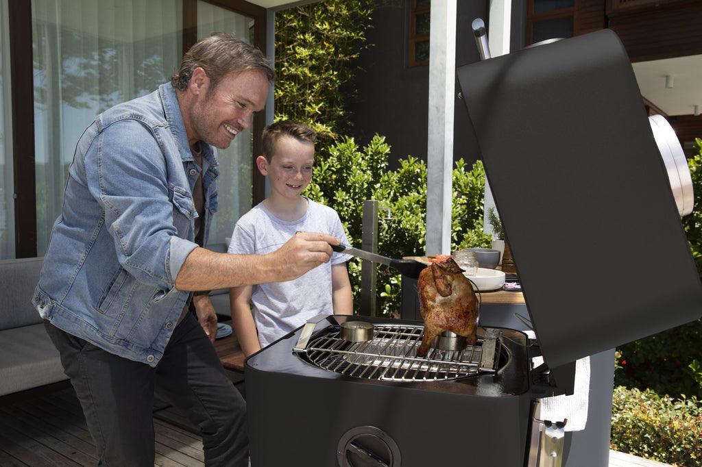 livinglovely.nl - Everdure 4K Houtskool Barbecue Zwart - BBQ - Everdure - livinglovely.nl