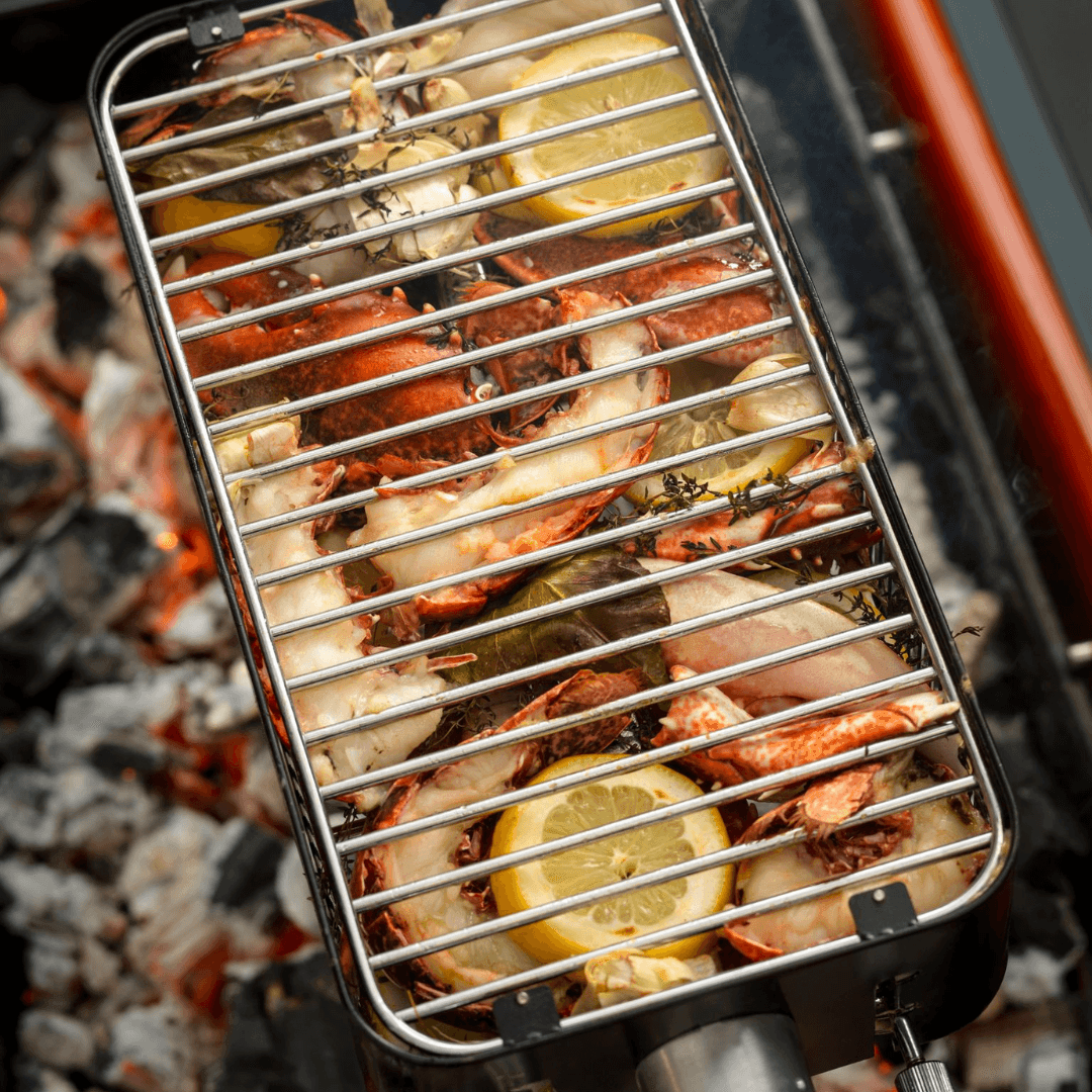 livinglovely.nl - Everdure HUB™ BBQ Rotisserie Kooi - Barbecue accessoires - Everdure - livinglovely.nl