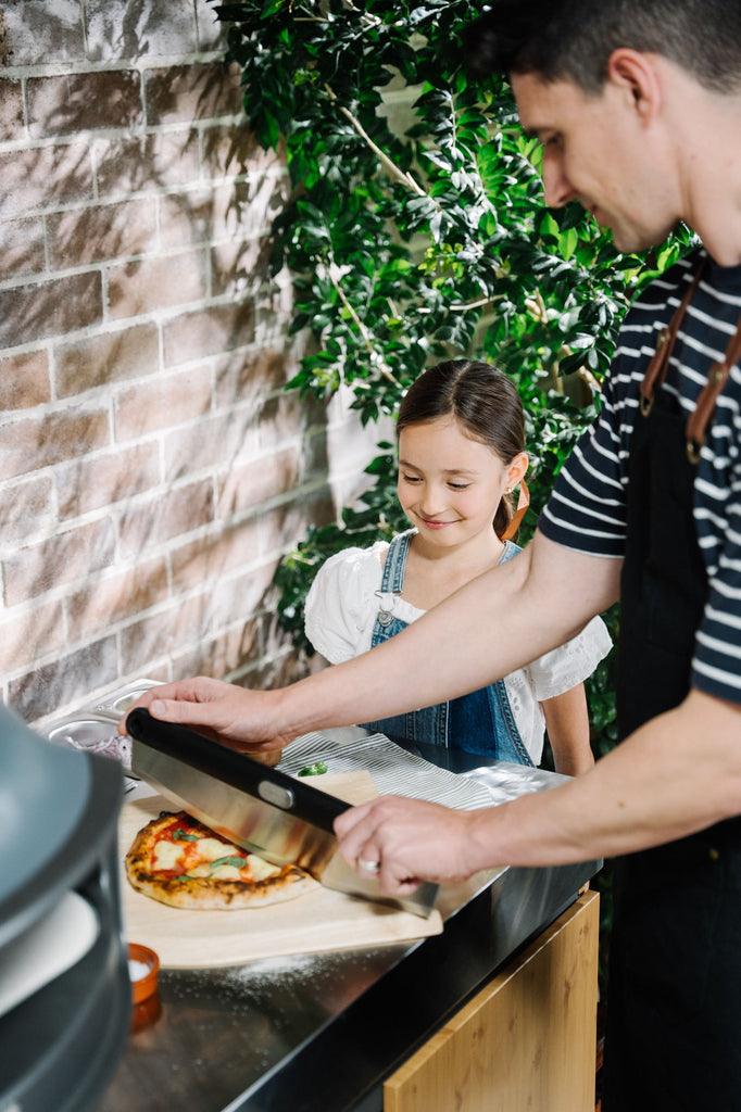 livinglovely.nl - Everdure KILN 2 Pizza Oven - Pizza oven - Everdure - livinglovely.nl