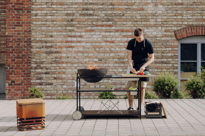 livinglovely.nl - Fire Kitchen Buitenkeuken met Bowl 57 Vuurschaal - BBQ - Höfats - livinglovely.nl