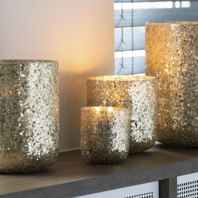 livinglovely.nl - Geurkaars Luxuria Goud Extra Large J-Line - 120 Uur - Geurkaars - J-Line - livinglovely.nl