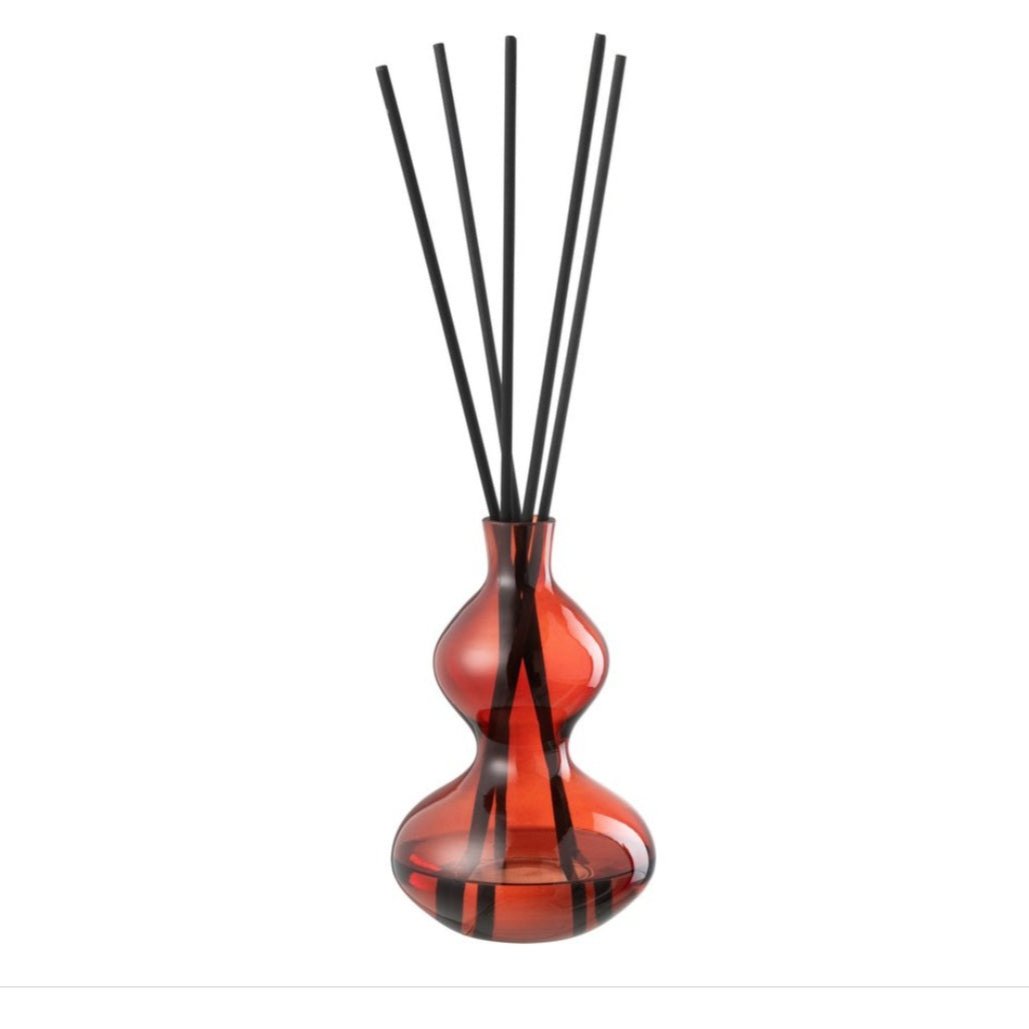 livinglovely.nl - Geurolie Olive&amp;Frank Incense Glas Rood Small 500ml - Geurstokjes - J-Line - livinglovely.nl