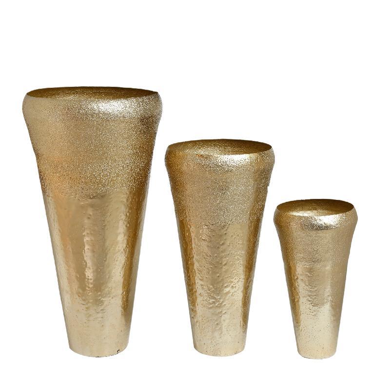 livinglovely.nl - Gyda Gold Alu Sheet Pot Shiny Border Rond Set van 3 PTMD - Pot - PTMD - livinglovely.nl