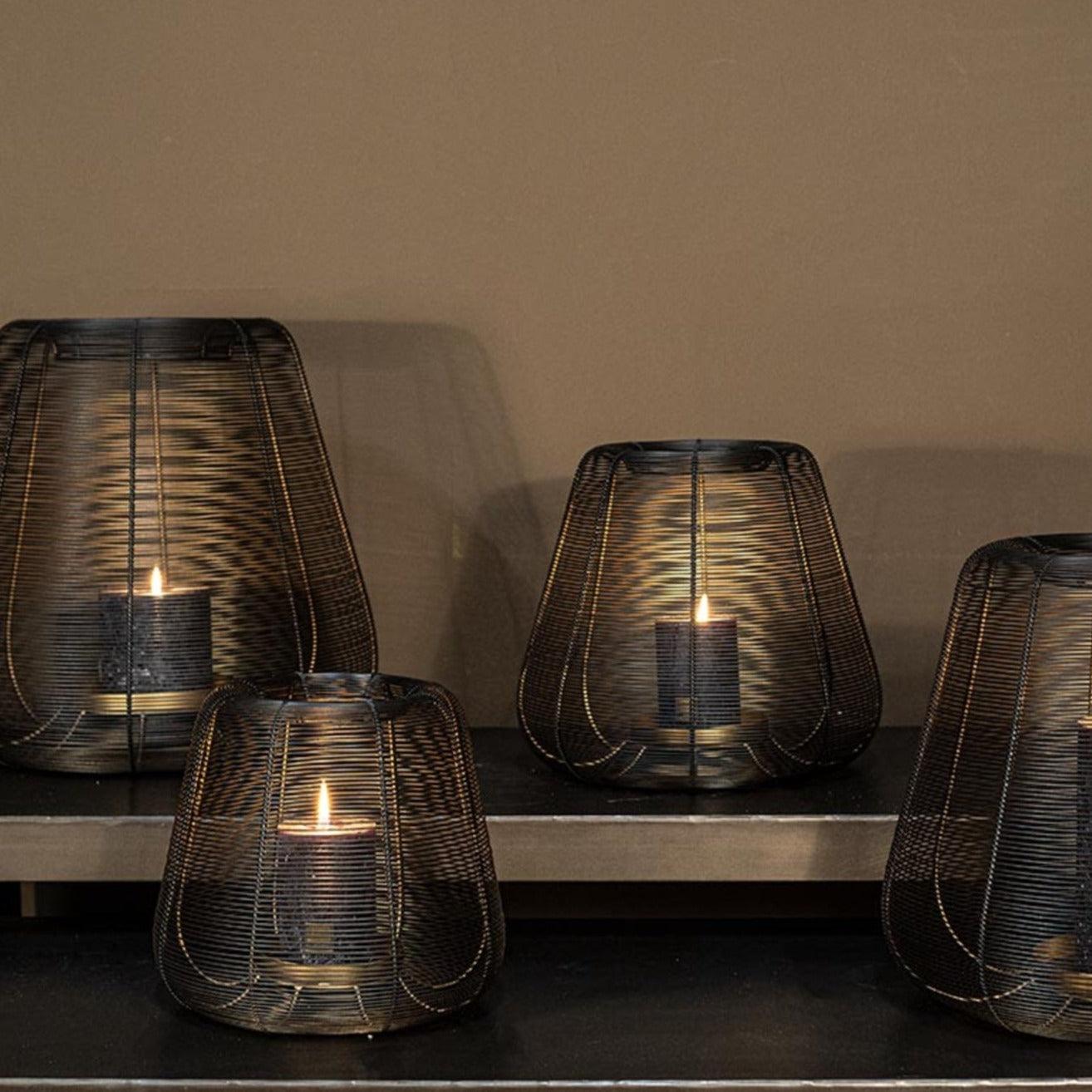 livinglovely.nl - Jaden Black Iron Windlicht Rond S PTMD - Kaarshouder - PTMD - livinglovely.nl