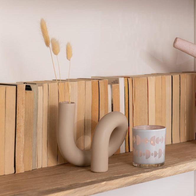 livinglovely.nl - Kaarsenhouder Torsie 1 Candle Keramiek Beige - Kaarshouder - J-Line - livinglovely.nl