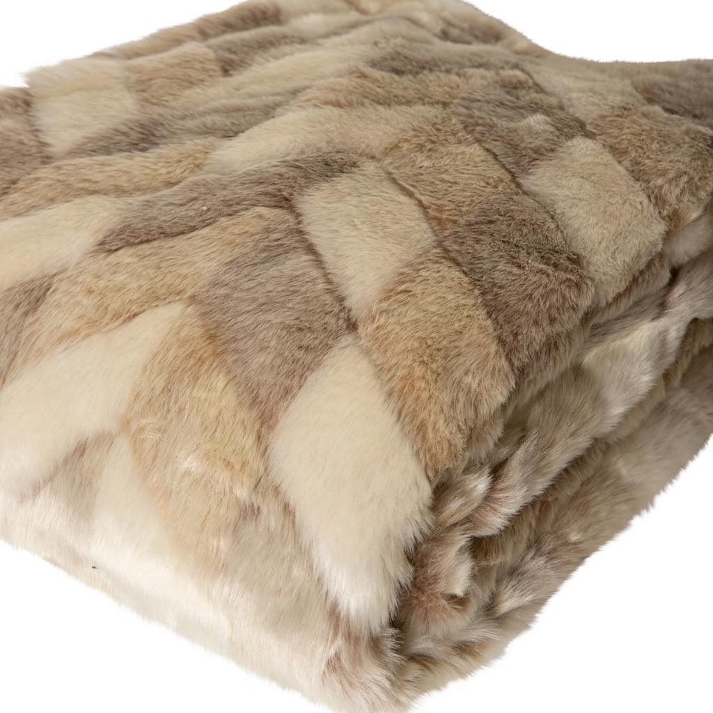 livinglovely.nl - Kathleen Cream artificial fur plaid rectangle S PTMD - Plaid - PTMD - livinglovely.nl