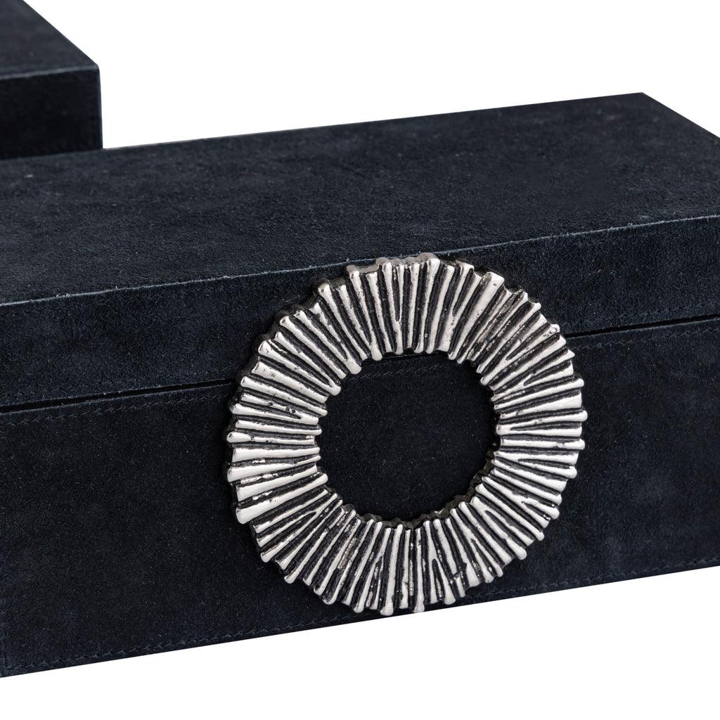 livinglovely.nl - Opbergbox Hazael - 36x25x13 cm - Suede - Zilver - Set van 2 PTMD - Opbergdoos - PTMD - livinglovely.nl