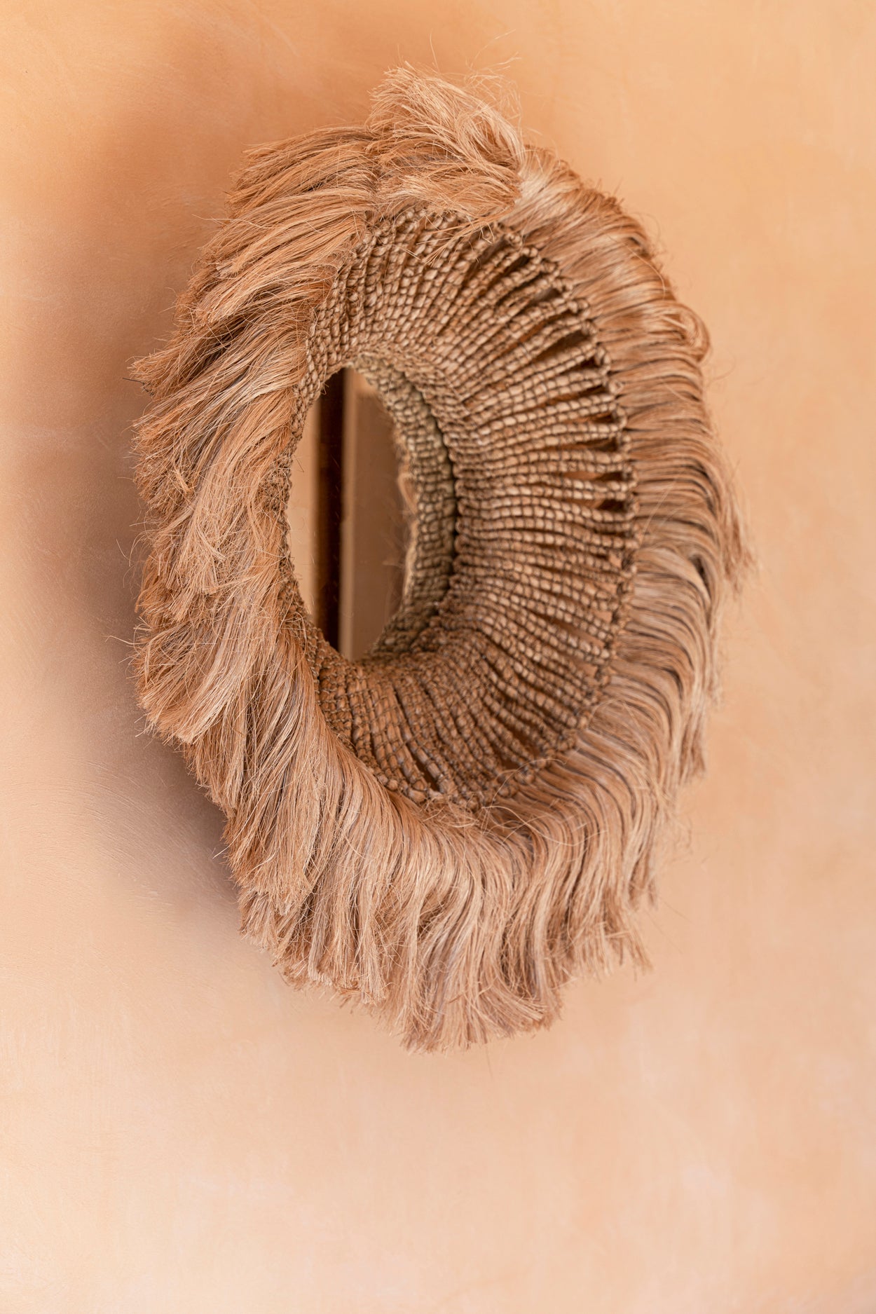 livinglovely.nl - The Abaca Solomon Mirror - Natural - Spiegel - Bazar Bizar - livinglovely.nl