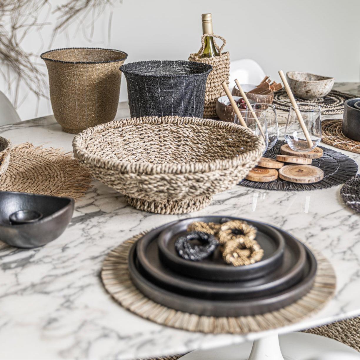 livinglovely.nl - The Alang Alang Placemat Rond Naturel - Placemat - Bazar Bizar - livinglovely.nl