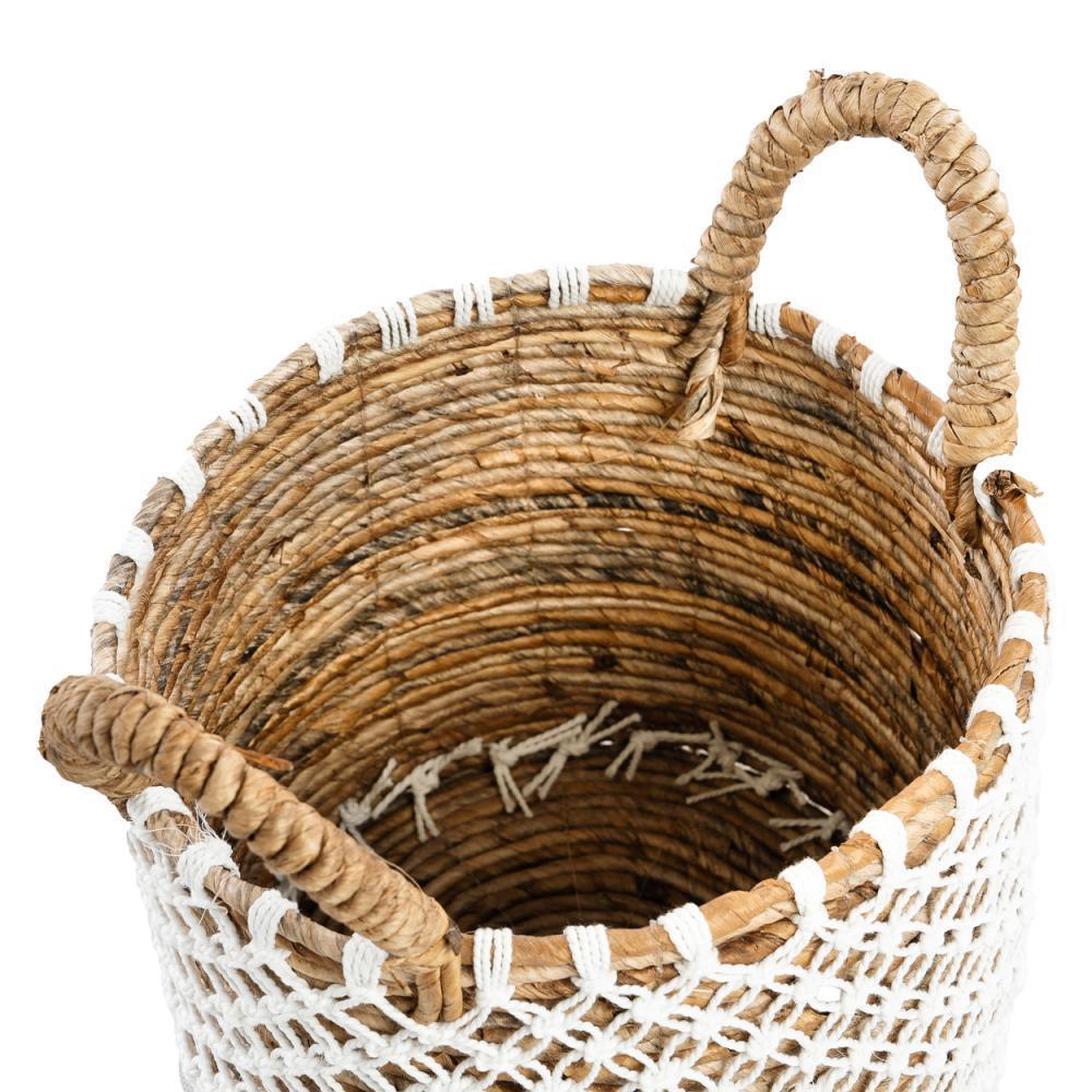 livinglovely.nl - The Crossed Stitched Macrame Basket - Smalll - Mand - Bazar Bizar - livinglovely.nl