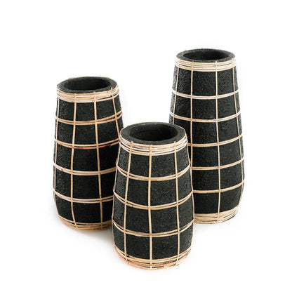 livinglovely.nl - The Cutie Vase Black Naturel Small - Vaas - Bazar Bizar - livinglovely.nl