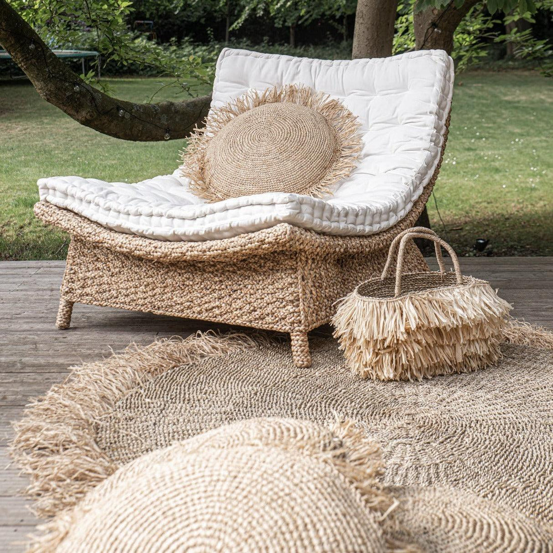 livinglovely.nl - The Fringed Carpet - Natural - 100 - Vloerkleed - Bazar Bizar - livinglovely.nl