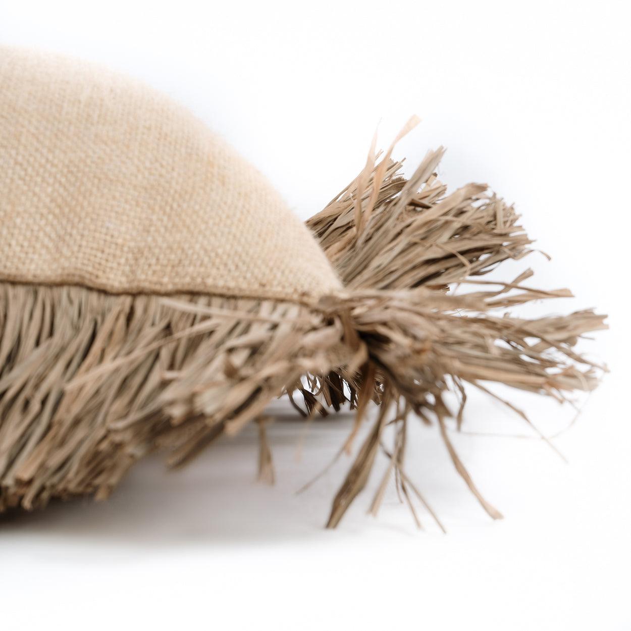 livinglovely.nl - The Jute Bonita Cushion Cover Naturel 40x40 cm - Kussen - Bazar Bizar - livinglovely.nl