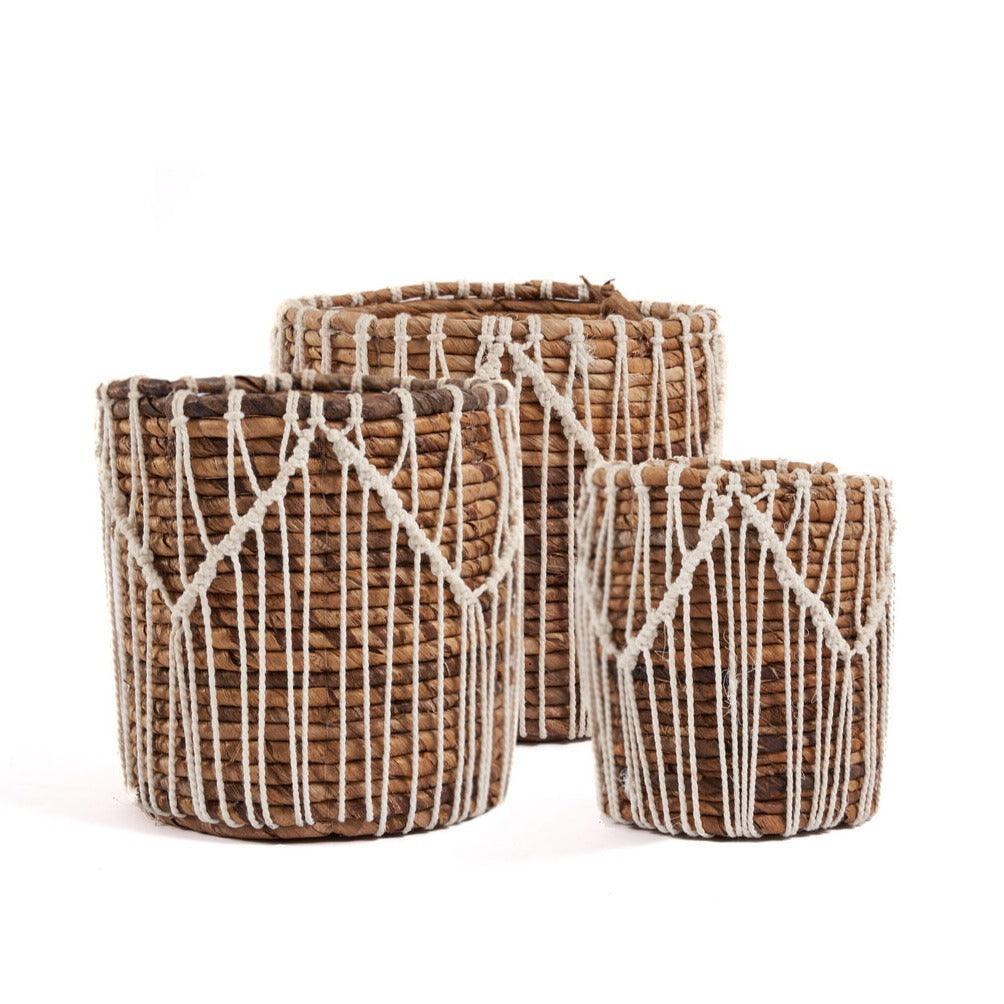 livinglovely.nl - The Macra-mazing Basket - Natural White - M - Mand - Bazar Bizar - livinglovely.nl