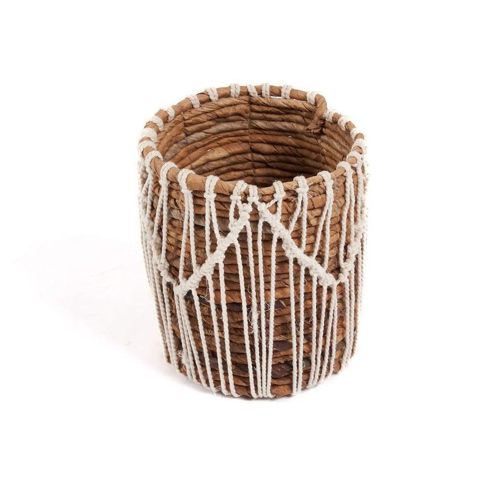 livinglovely.nl - The Macra-mazing Basket - Natural White - S - Mand - Bazar Bizar - livinglovely.nl